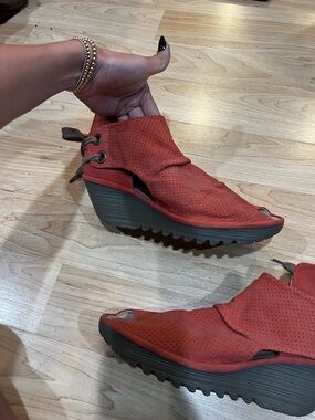 London Fog Red Open-Peep Toe Wedge Sandals